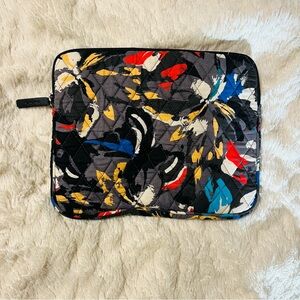 Vera Bradley Laptop Sleeve Gray Floral Full Zip Quilted Case 10x8 Tablet Case